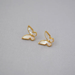 SIMPLE  BUTTERFLY EARRINGS