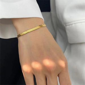 SLEEK BRACELET